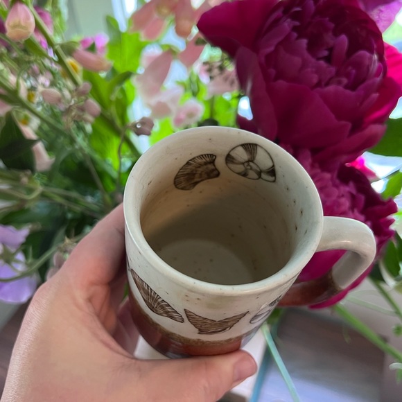 vintage shell mug - Picture 4 of 4